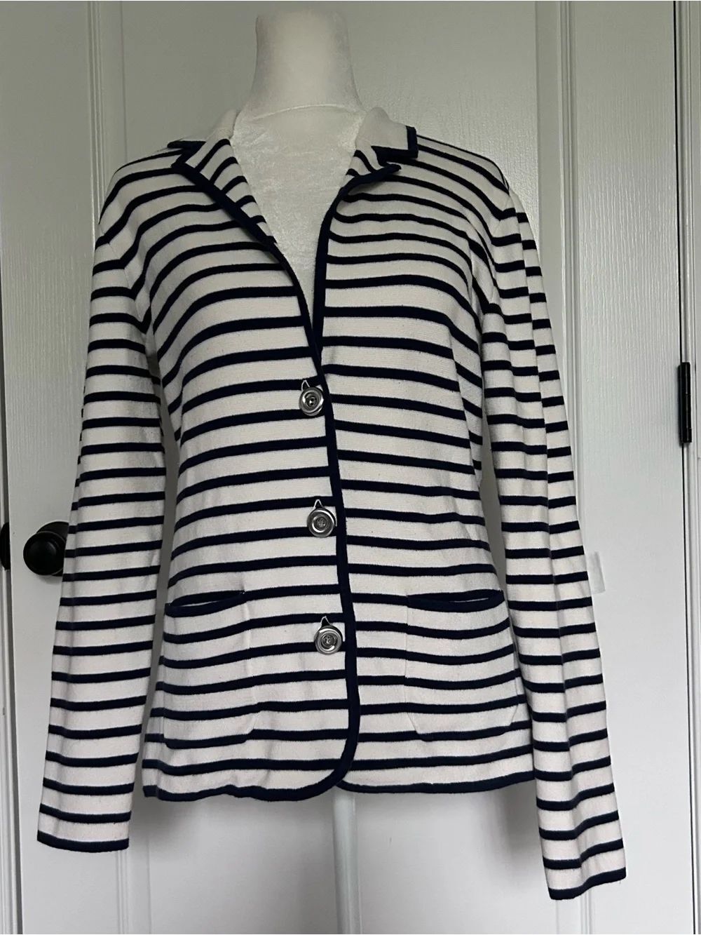 Banana Republic Striped Navy & White Knit Cotton Sweater Women's Size Medium - Picture 3 of 9